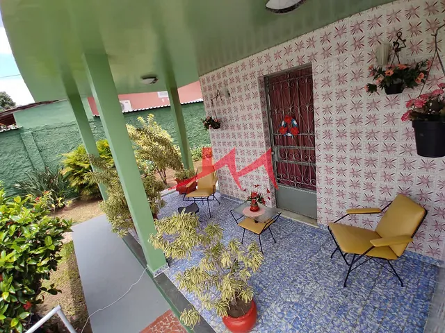 Casa com 525m² 2 quartos e 1 banheiro, à venda, no bairro Laranjal em São Gonçalo