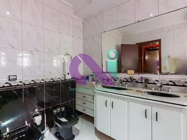 Casa 4 quartos e 2 banheiros, à venda, no bairro City Bussocaba em Osasco