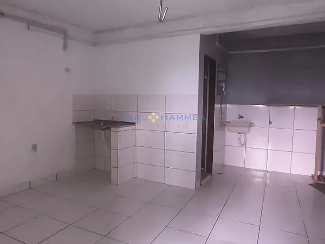 Apartamento 3 quartos e 2 banheiros, à venda, no bairro Quarteirão Brasileiro em Petrópolis