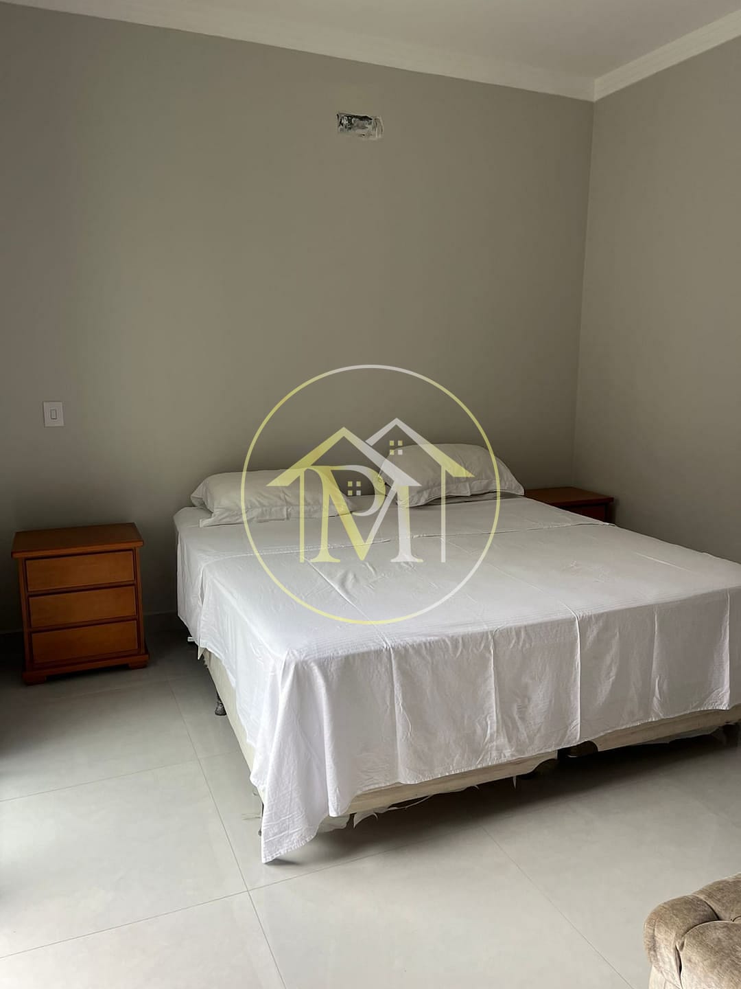 Casa à venda e aluguel com 3 quartos, 196m² - Foto 9