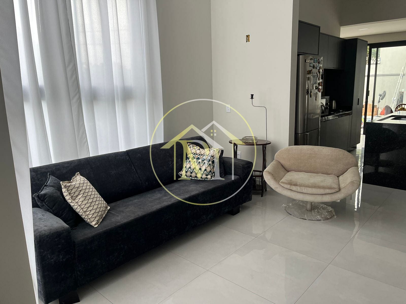 Casa à venda e aluguel com 3 quartos, 196m² - Foto 27