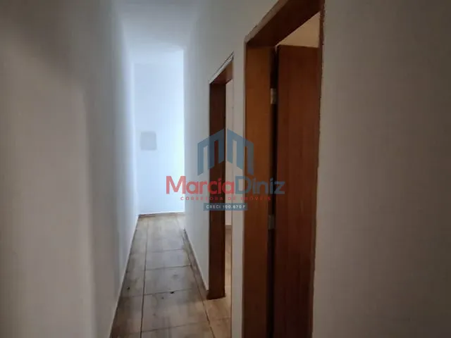 Apartamento 2 quartos e 1 banheiro, para alugar, no bairro Jardim Guanabara III em Ituverava