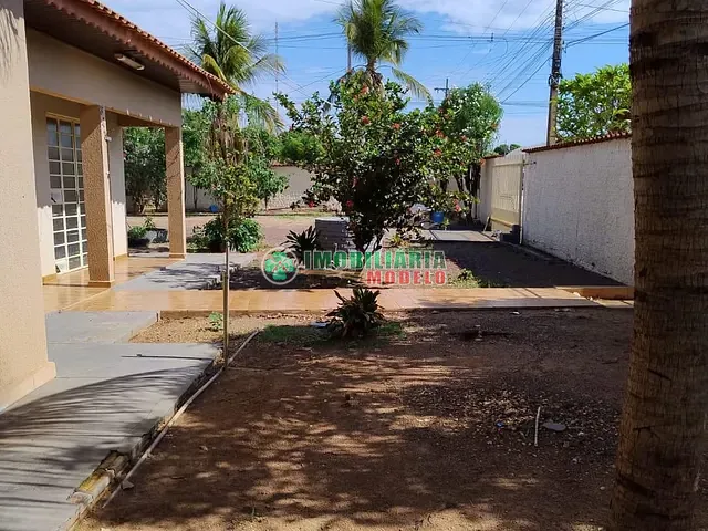 Casa 4 quartos e 3 banheiros, para alugar, no bairro Nova Canarana em Canarana