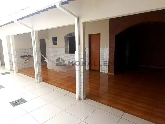 Casa com 288m² 5 quartos e 1 banheiro, à venda, no bairro Nossa Senhora de Fátima em Itajubá