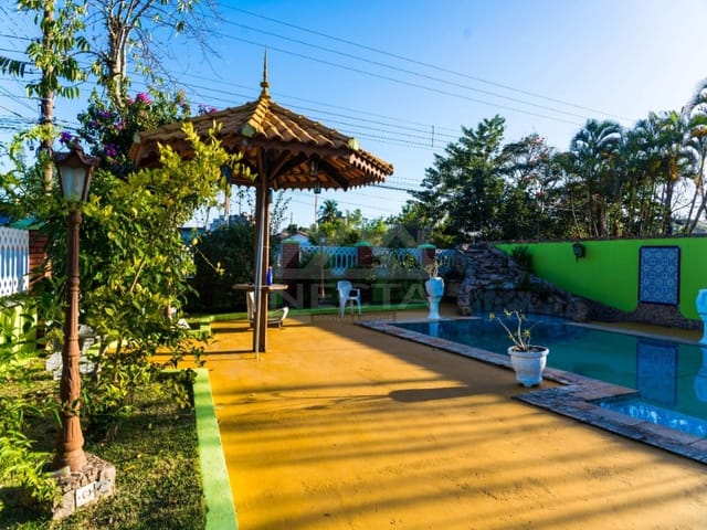 Foto do Casa - Casa à Venda 8 Dormitórios, 3 Suítes, 9 Vagas, 353m², Martim de Sá, Caraguatatuba - SP | Necta Serviços Imobiliários Ltda