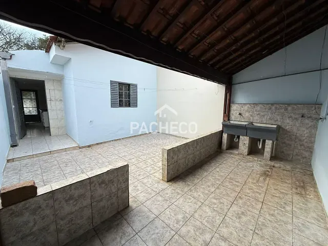 Casa 3 quartos e 2 banheiros, para alugar, no bairro Jardim Pérola em Santa Bárbara D'Oeste
