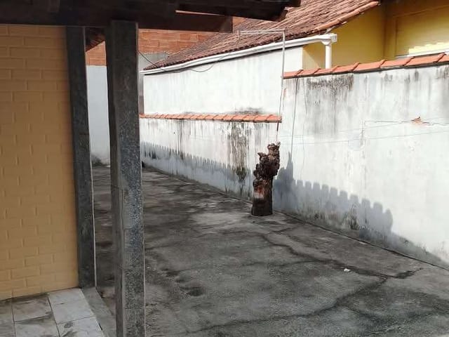 Casa 2 quartos e 2 banheiros, à venda, no bairro Recanto em Rio das Ostras