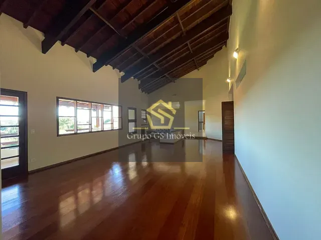 Casa com 1600m² 5 quartos e 5 banheiros, à venda, no bairro Vista Alegre em Vinhedo