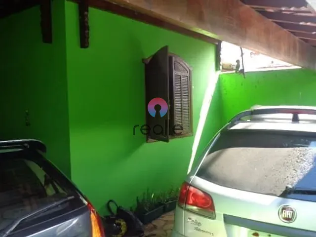 Casa com 145m², à venda, no bairro Arvoredo em Contagem