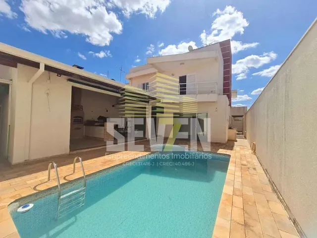 Casa com 308m² 4 quartos e 3 banheiros, à venda, no bairro Residencial Villaggio em Bauru