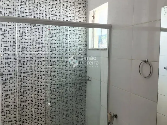 Casa 3 quartos e 2 banheiros, à venda, no bairro São Pedro em Juiz de Fora