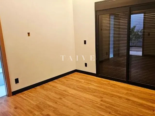 Casa com 1500m² 3 quartos e 5 banheiros, à venda ou para alugar, no bairro Ecovillas do Lago em Sertanópolis