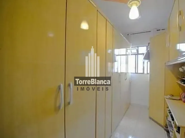 Casa com 429m² 3 quartos e 3 banheiros, à venda, no bairro Colônia Dona Luiza em Ponta Grossa