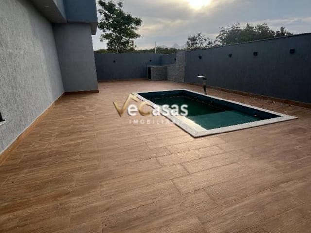 Casa com 441m² 3 quartos e 3 banheiros, à venda, no bairro Viverde II em Rio das Ostras