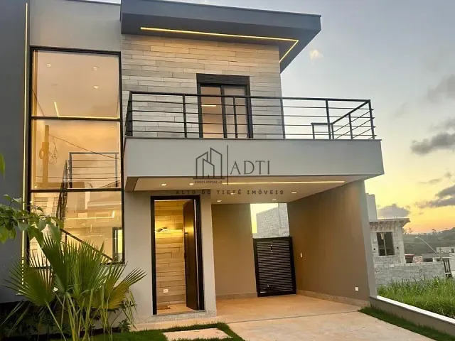 Casa 3 quartos e 4 banheiros, à venda, no bairro Porteira Preta em Mogi das Cruzes
