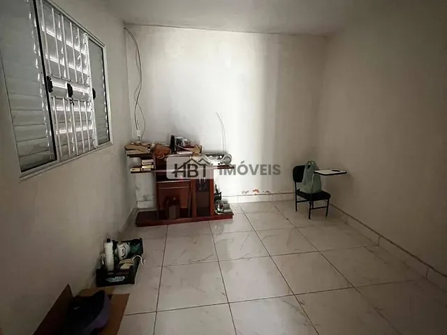 Casa 4 quartos e 2 banheiros, à venda, no bairro Parque São João em Bauru
