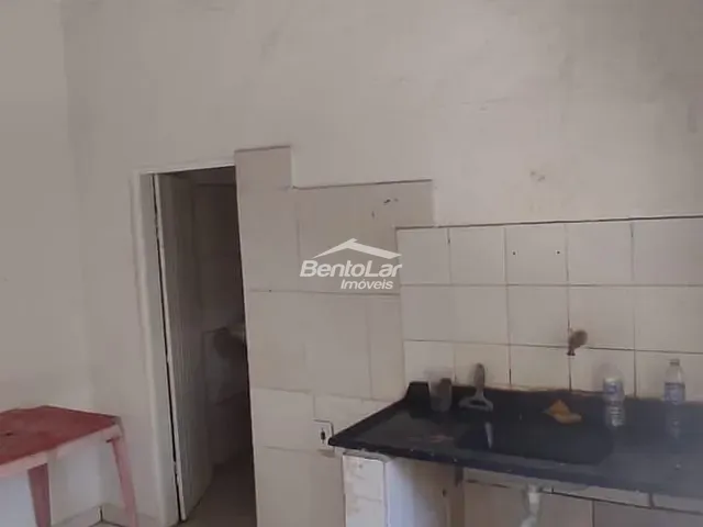 Casa com 28m² 1 quarto e 1 banheiro, para alugar, no bairro Vila Dionisia em São Paulo