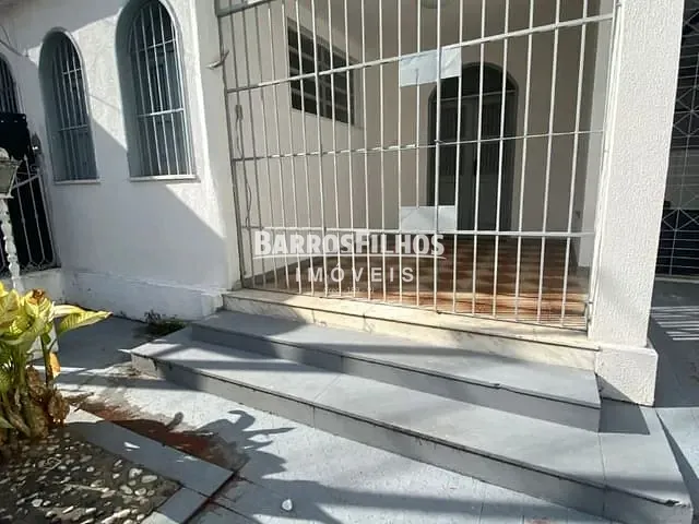 Casa com 40m², para alugar, no bairro Centro em Aracaju