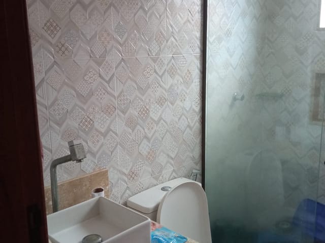 Casa com 150m² 2 quartos e 2 banheiros, à venda, no bairro Parque Tropical em Campos dos Goytacazes
