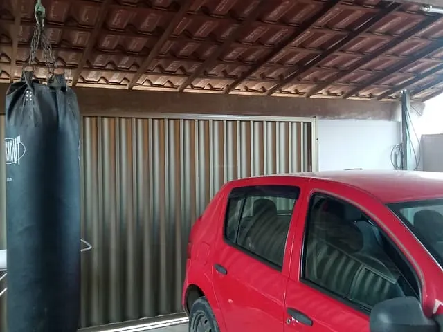 Casa com 150m² 2 quartos e 2 banheiros, à venda, no bairro Parque Tropical em Campos dos Goytacazes