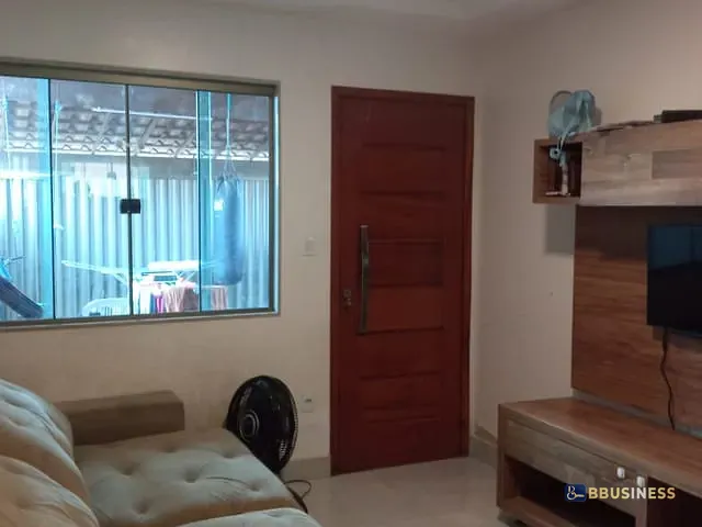 Casa com 150m² 2 quartos e 2 banheiros, à venda, no bairro Parque Tropical em Campos dos Goytacazes