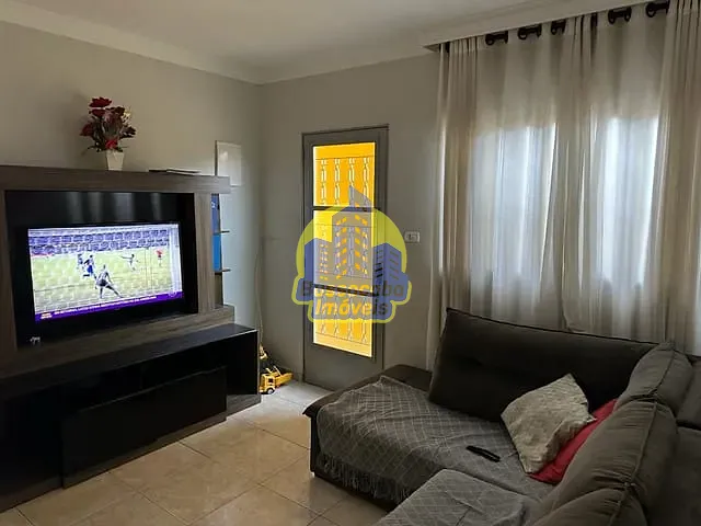 Casa com 184m² 4 quartos e 3 banheiros, à venda, no bairro Jardim Elvira em Osasco