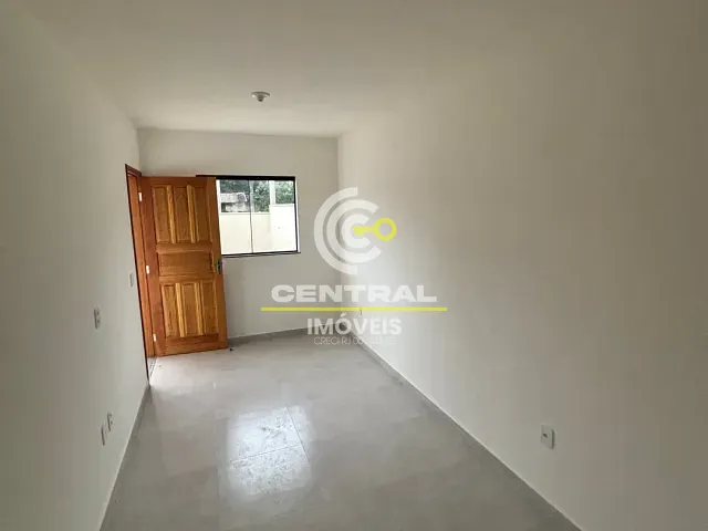 Casa 2 quartos e 1 banheiro, à venda, no bairro Ampliação em Tanguá