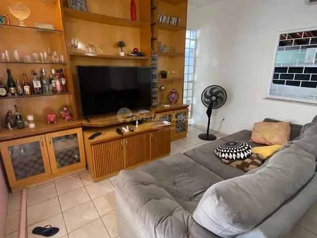 Casa com 192m² 3 quartos e 1 banheiro, à venda, no bairro Morada do Sol em Teresina