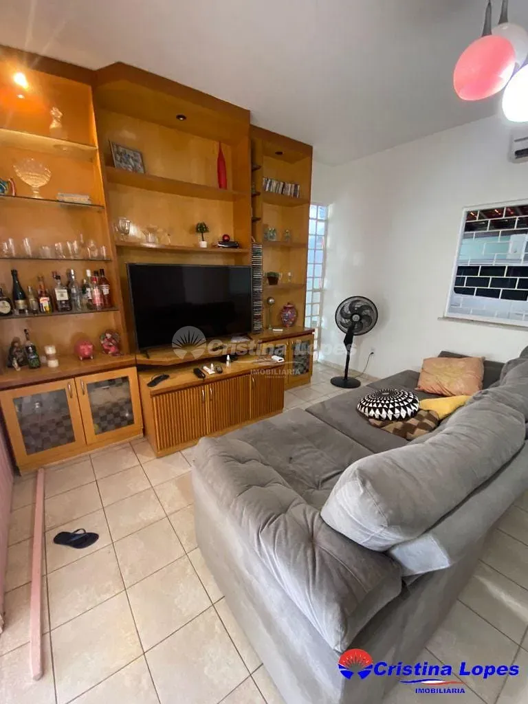Casa, 3 quartos, 191 m² - Foto 2