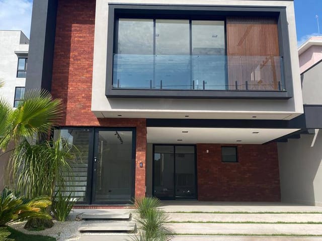 Casa com 278m² 4 quartos e 4 banheiros, à venda, no bairro Fazenda Rodeio em Mogi das Cruzes