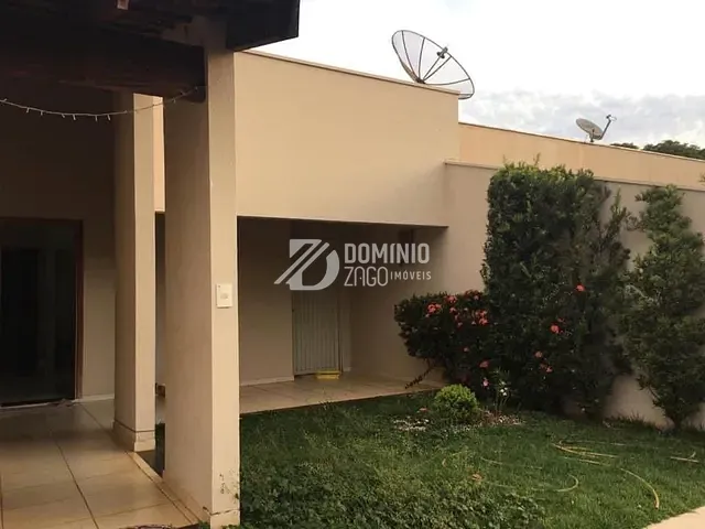 Casa com 258m² 3 quartos e 3 banheiros, à venda, no bairro Jardim Maracanã em Uberaba