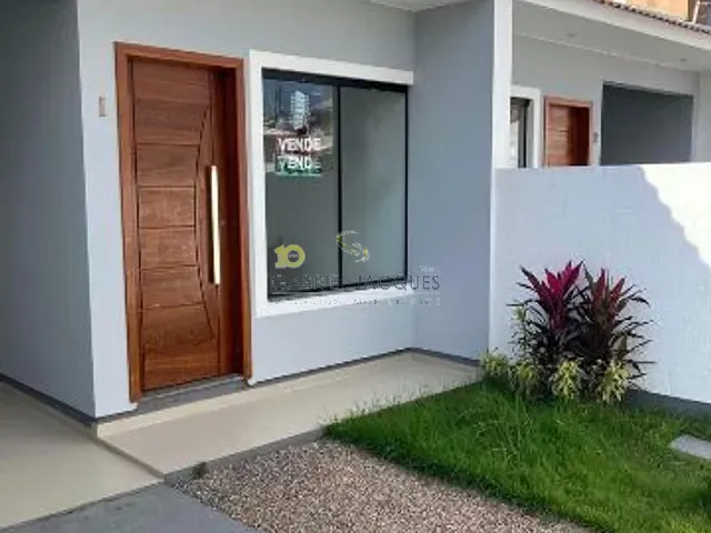 Casa com 170m² 3 quartos e 2 banheiros, à venda, no bairro Forquilhas em São José