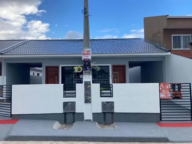 Casa com 170m² 3 quartos e 2 banheiros, à venda, no bairro Forquilhas em São José