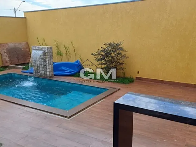 Casa com 250m² 3 quartos e 3 banheiros, à venda, no bairro Jardim Santa Martha em Bonfim Paulista