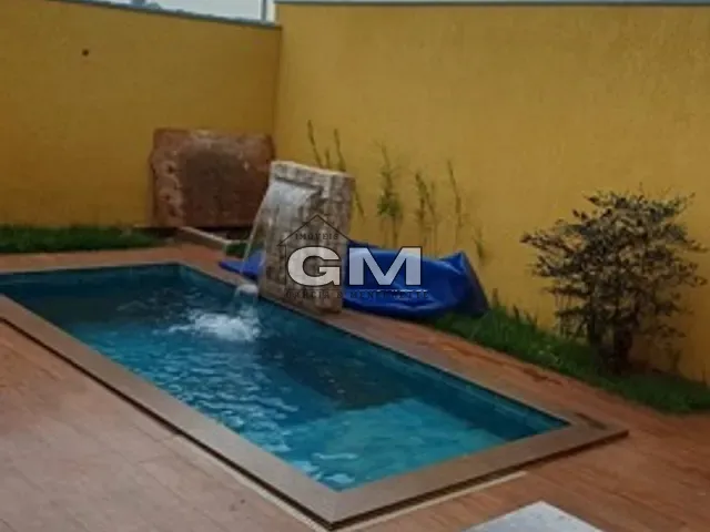 Casa com 250m² 3 quartos e 3 banheiros, à venda, no bairro Jardim Santa Martha em Bonfim Paulista