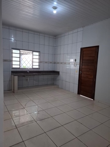 Casa com 275m² 3 quartos e 2 banheiros, à venda, no bairro Lírios do Campo II em Nova Mutum