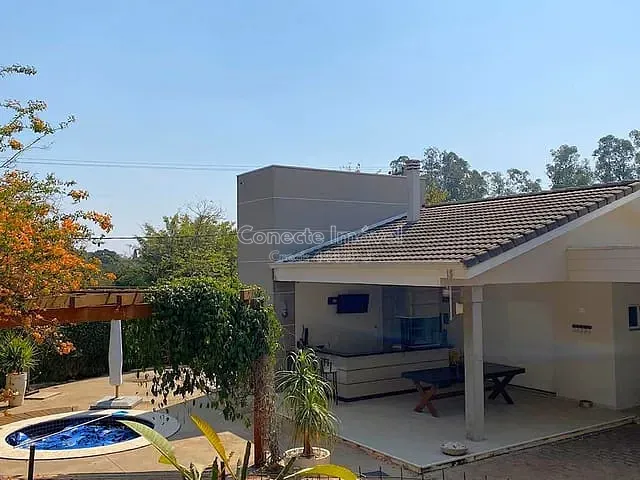 Casa com 650m² 3 quartos e 4 banheiros, à venda, no bairro Núcleo Urbano Parque Ana Helena em Jaguariúna