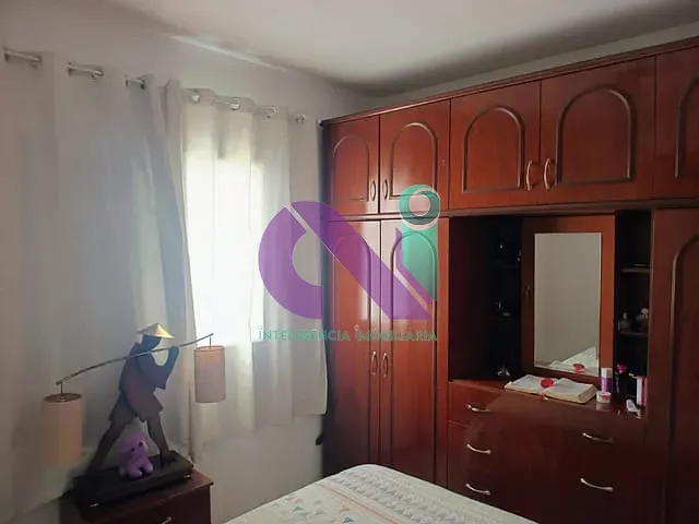Casa com 230m² 2 quartos e 1 banheiro, à venda, no bairro Cidade das Flores em Osasco
