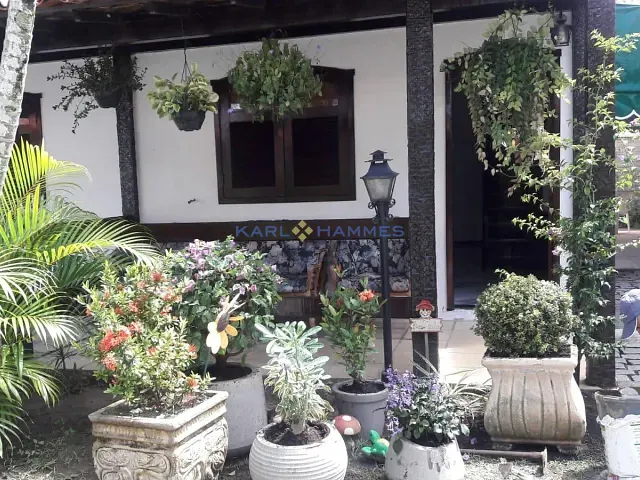 Casa 3 quartos e 3 banheiros, à venda, no bairro Braga em Cabo Frio