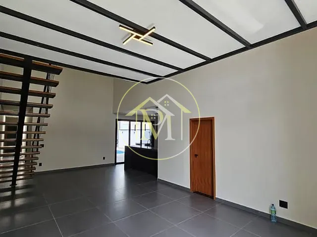 Casa com 250m² 3 quartos e 4 banheiros, à venda, no bairro Aparecidinha em Sorocaba