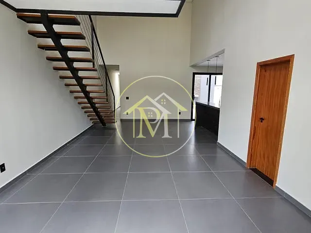 Casa com 250m² 3 quartos e 4 banheiros, à venda, no bairro Aparecidinha em Sorocaba