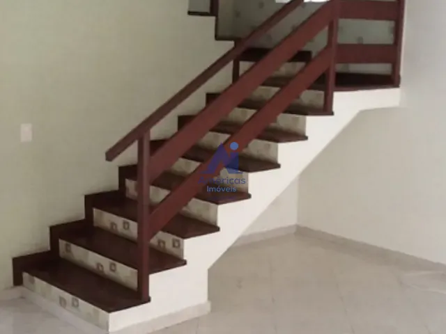 Casa 4 quartos e 4 banheiros, para alugar, no bairro Barra da Tijuca em Rio de Janeiro