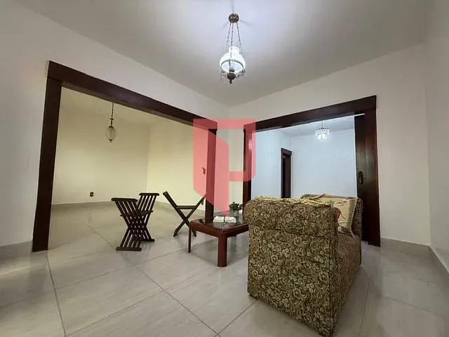 Casa 5 quartos e 4 banheiros, à venda, no bairro Caiçaras em Belo Horizonte