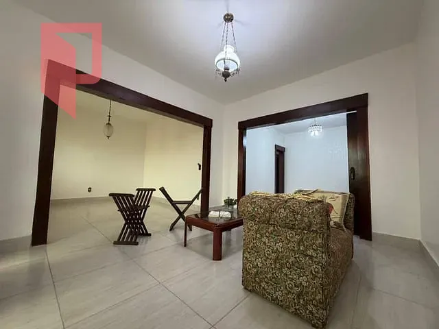 Casa 5 quartos e 4 banheiros, à venda, no bairro Caiçaras em Belo Horizonte