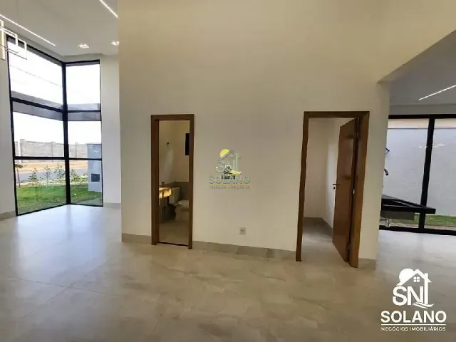 Casa com 346m² 3 quartos e 4 banheiros, à venda, no bairro Parqville Pinheiros em Aparecida de Goiânia