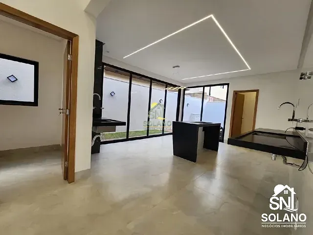 Casa com 346m² 3 quartos e 4 banheiros, à venda, no bairro Parqville Pinheiros em Aparecida de Goiânia