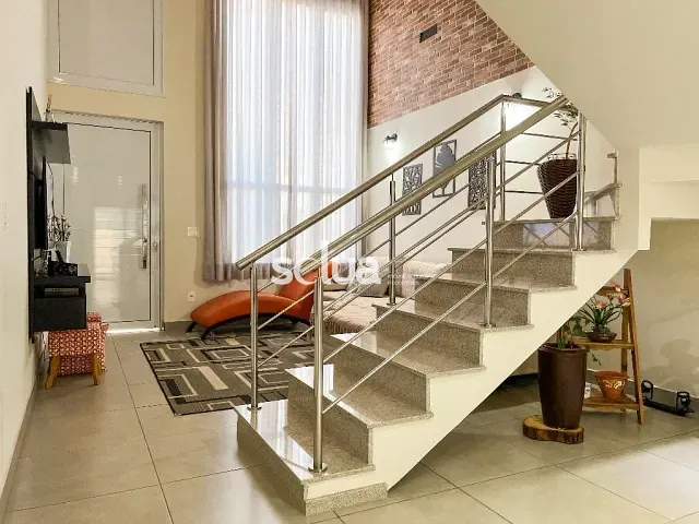 Casa com 250m² 3 quartos e 5 banheiros, à venda, no bairro Residencial Real Park Sumaré em Sumaré