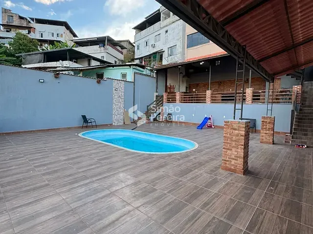 Casa 3 quartos e 5 banheiros, à venda, no bairro Esplanada em Juiz de Fora