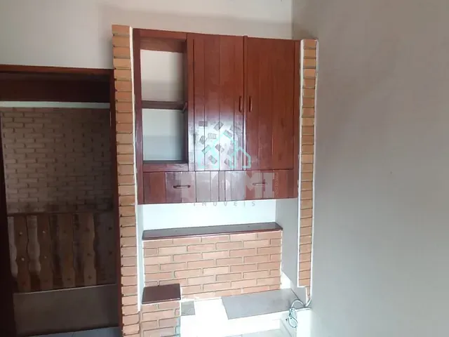 Casa com 180m² 3 quartos e 2 banheiros, à venda, no bairro Cidade Jardim em Taubaté