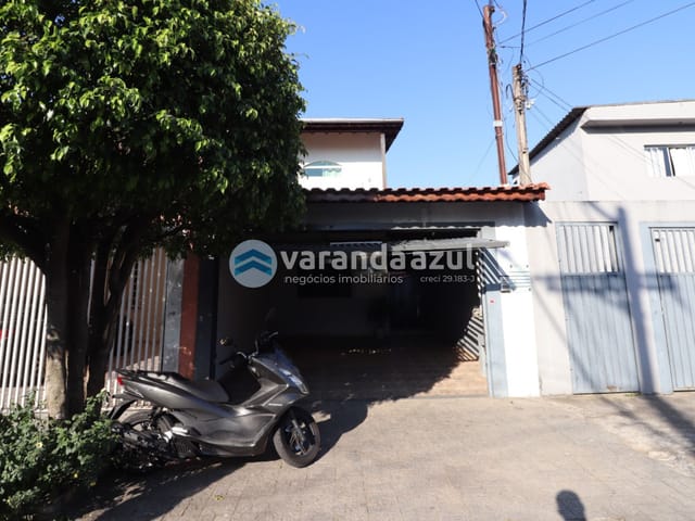 Casa à venda, no bairro Vila Jacuí em São Paulo